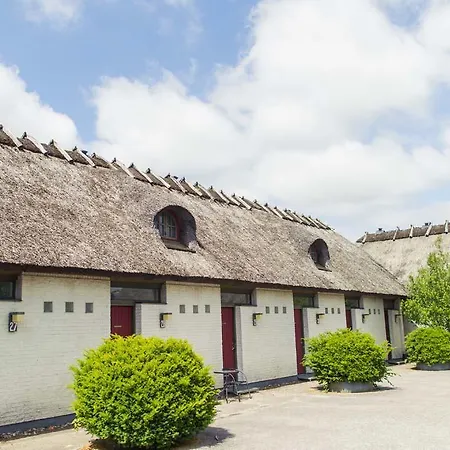 St. Binderup Inn 3*