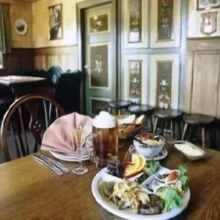 圣宾德鲁普克罗酒店 3*