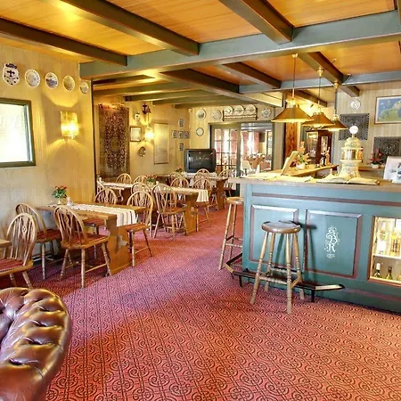 圣宾德鲁普克罗酒店 3*