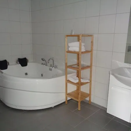 St. Binderup Inn 3*