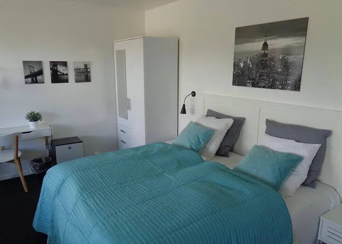 세인트 바인더업 크로 3* Store Binderup