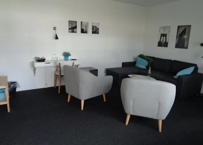 세인트 바인더업 크로 Store Binderup